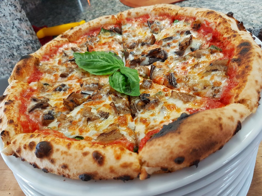 Pizza Places in Calgary - Azzurri Pizzeria