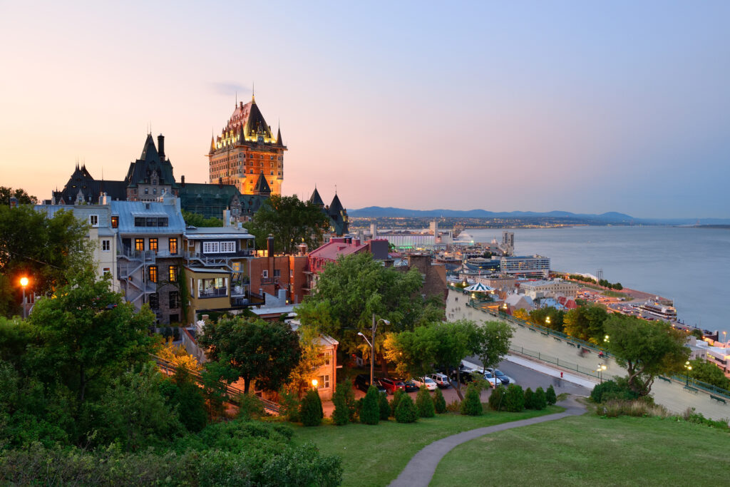 5 Best Restaurants in Quebec To Check Out Now! 